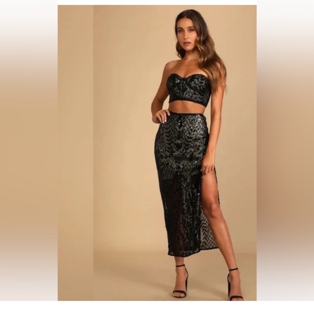 Sold—-XS Stunning Impression Black Sequin Two Piece Midi Lulus perfect condition